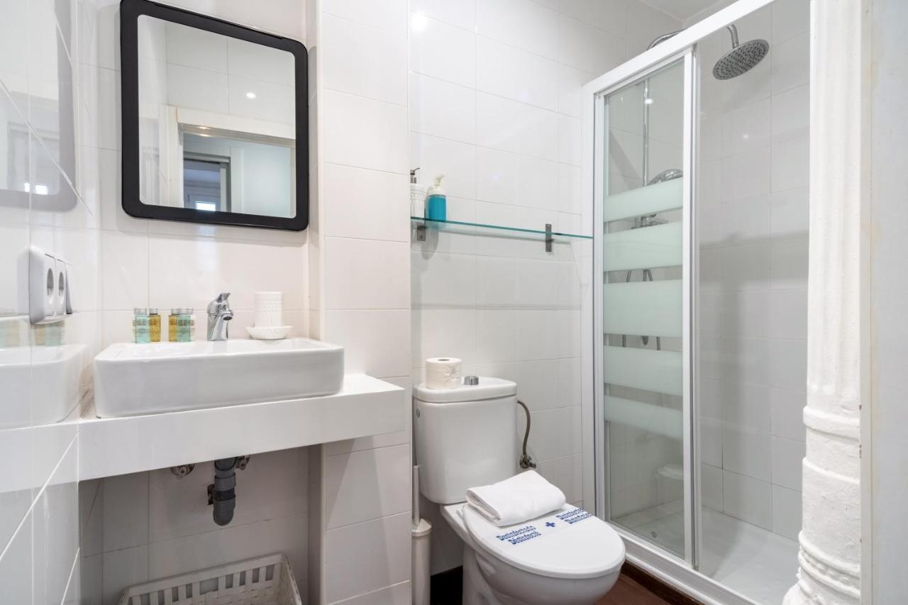 2 Bedrooms 2 Bathrooms Furnished - Malasana - Bright Stylish - Mintystay مدريد المظهر الخارجي الصورة