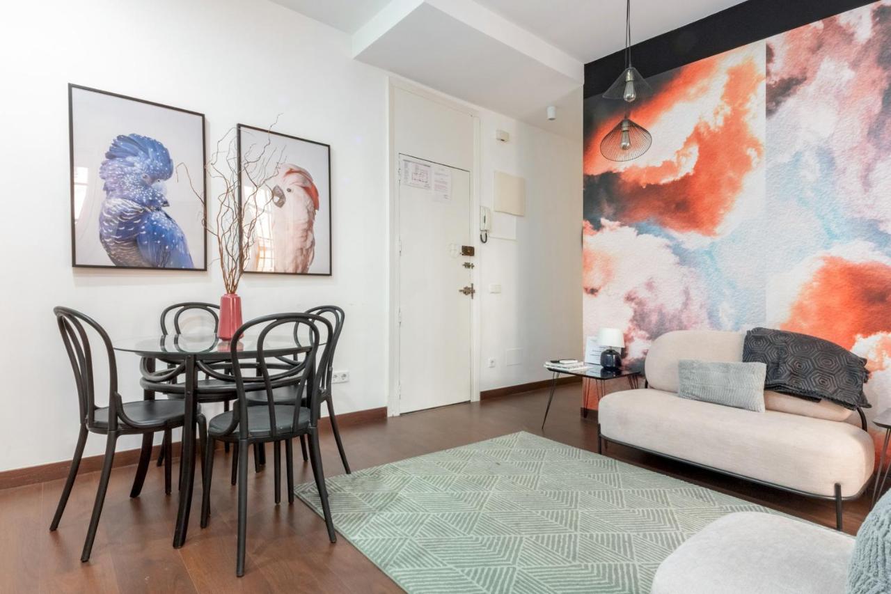 2 Bedrooms 2 Bathrooms Furnished - Malasana - Bright Stylish - Mintystay مدريد المظهر الخارجي الصورة