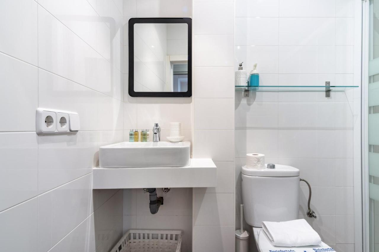 2 Bedrooms 2 Bathrooms Furnished - Malasana - Bright Stylish - Mintystay مدريد المظهر الخارجي الصورة