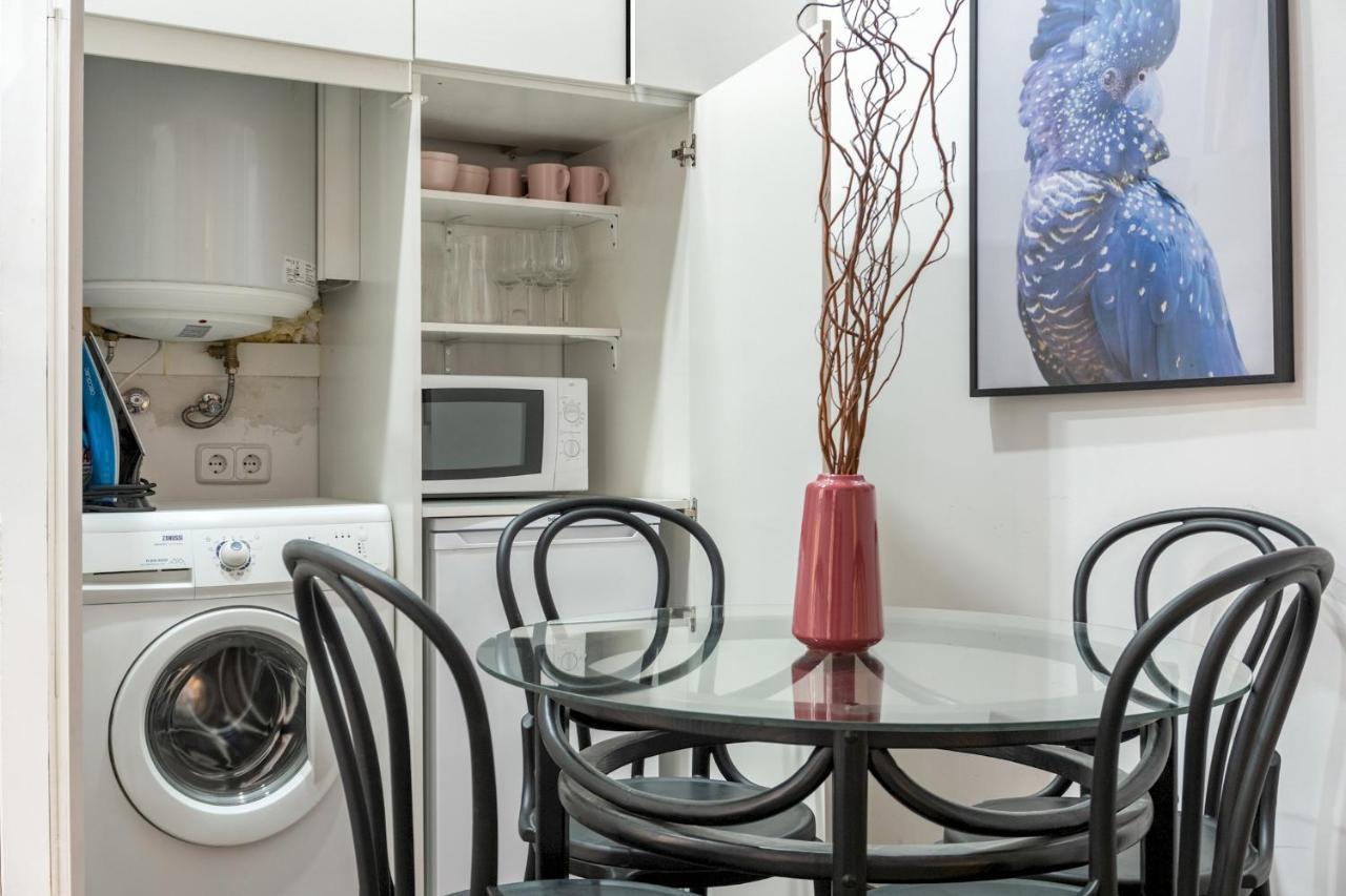 2 Bedrooms 2 Bathrooms Furnished - Malasana - Bright Stylish - Mintystay مدريد المظهر الخارجي الصورة