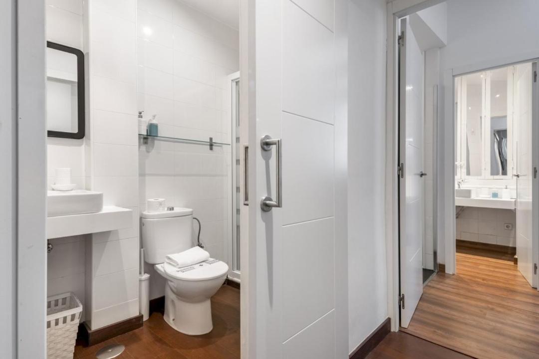 2 Bedrooms 2 Bathrooms Furnished - Malasana - Bright Stylish - Mintystay مدريد المظهر الخارجي الصورة
